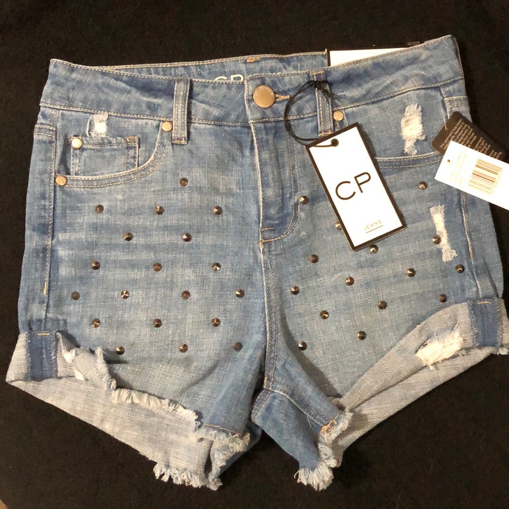 🆕 Celebrity Pink Denim Studded Shorts